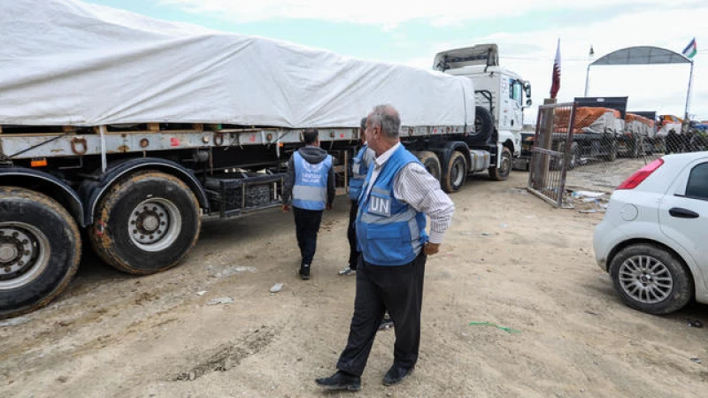 "Fuel Shortage Paralyzes Gaza Aid Delivery: U.N. Struggles to Provide Desperately Needed Assistance"