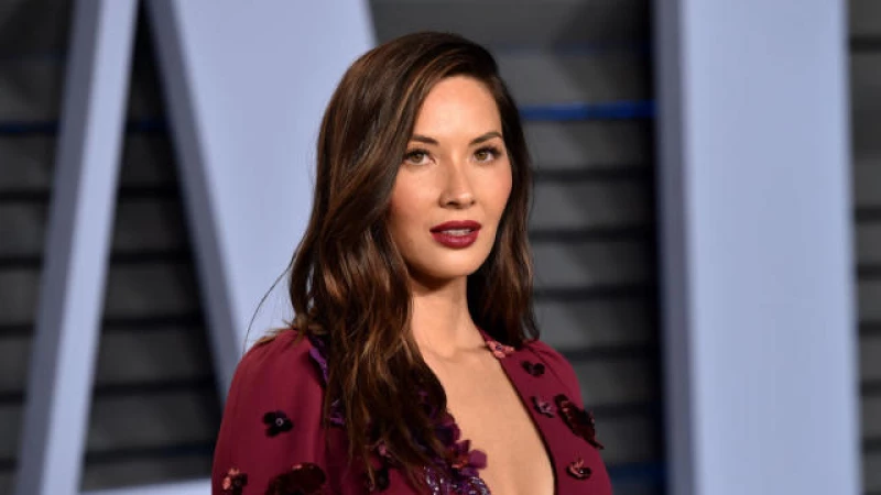 "Empowering Lessons from Olivia Munn's Battle with Breast Cancer for Women Everywhere"