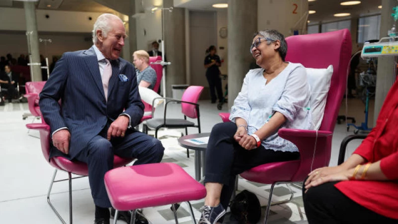 King Charles Returns to Public Eye with a Heartfelt Visit to London Cancer Center